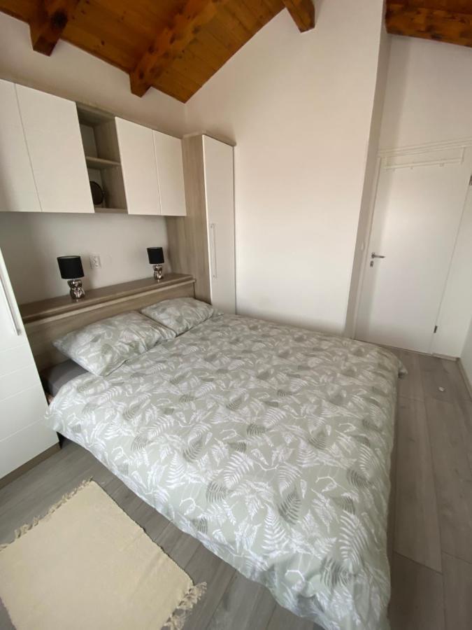 Apartman Paulo ポレッチ エクステリア 写真